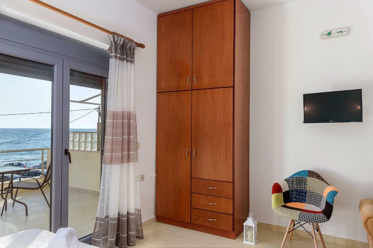 Apartment Coral Sea Kokkinos Pyrgos